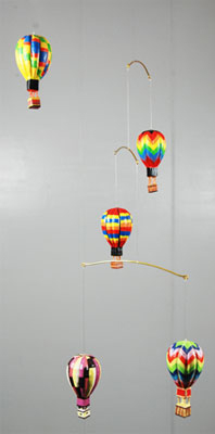 Wooden Hot Air Balloon Mobile With 5 Hot Air Balloons